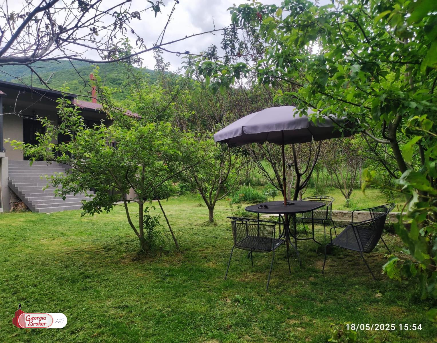 nearly repaired 6-room house for sale